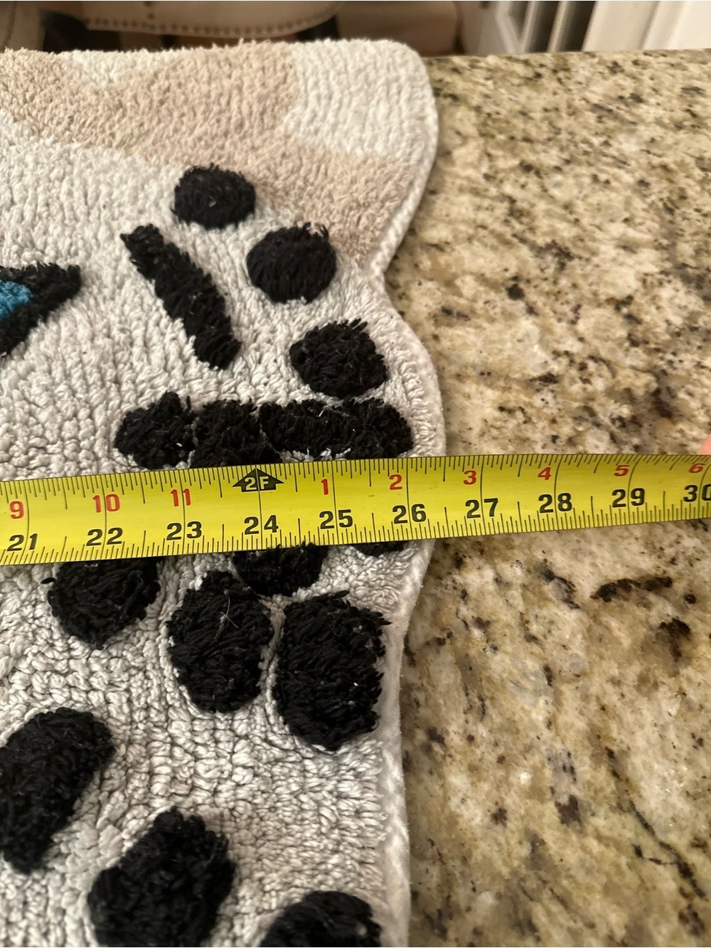 Viral TikTok Snow Leopard Tufted Bath Mat Accent Rug Blue Eyes Animal Shaped - Picture 7 of 7
